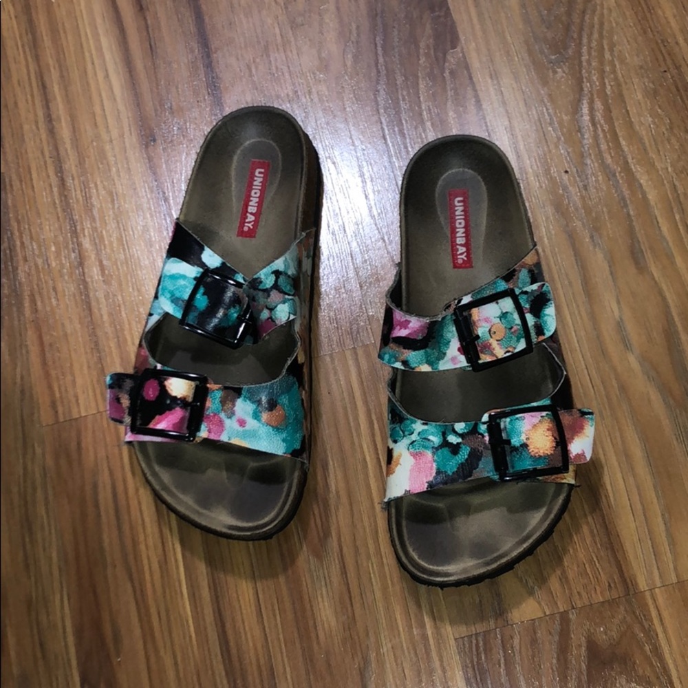 Floral Unionbay Sandals